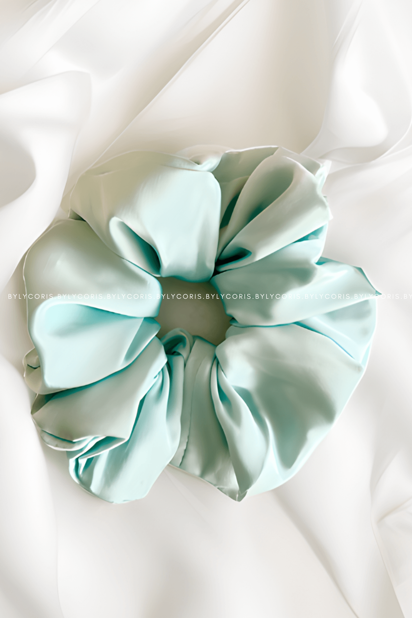 Silk Scrunchies (M)