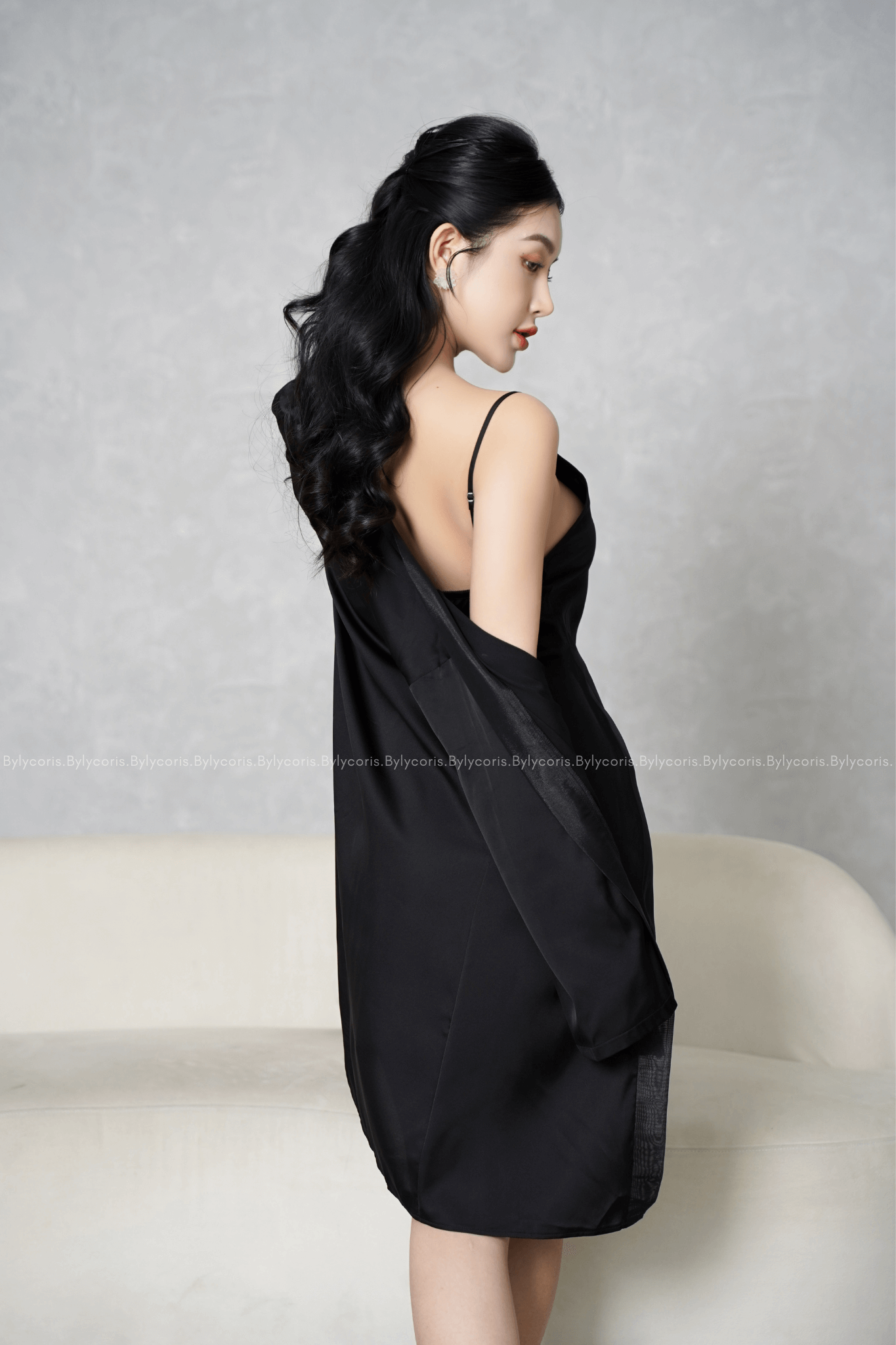 Bea In Black