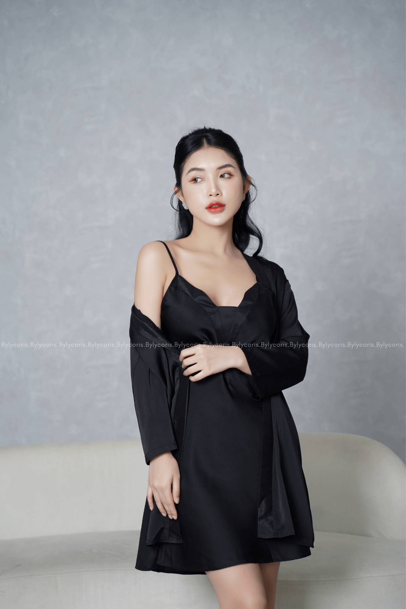 Bea In Black